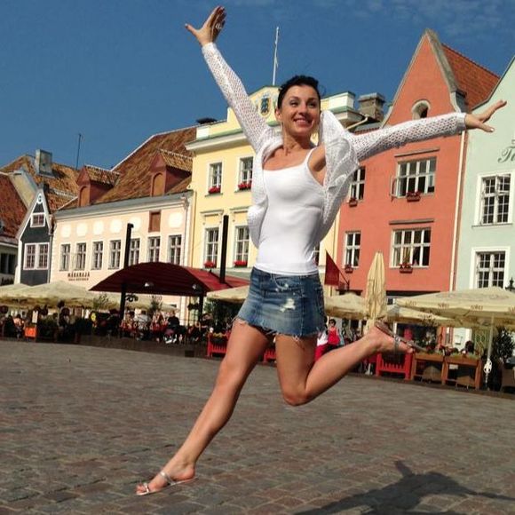 Meet your Posher, Yelena - Picture 1 of 1